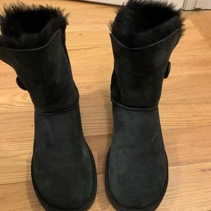 UGG bailey button boots